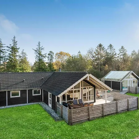 Awesome In With Sauna Holiday home Hals