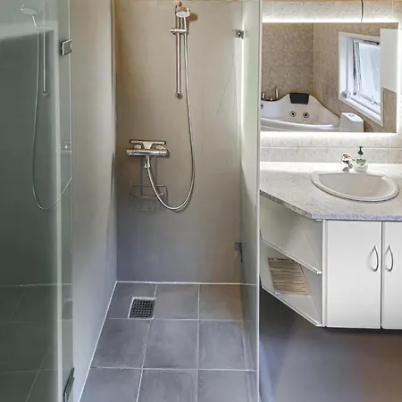 Awesome In With Sauna Vakantiehuis *